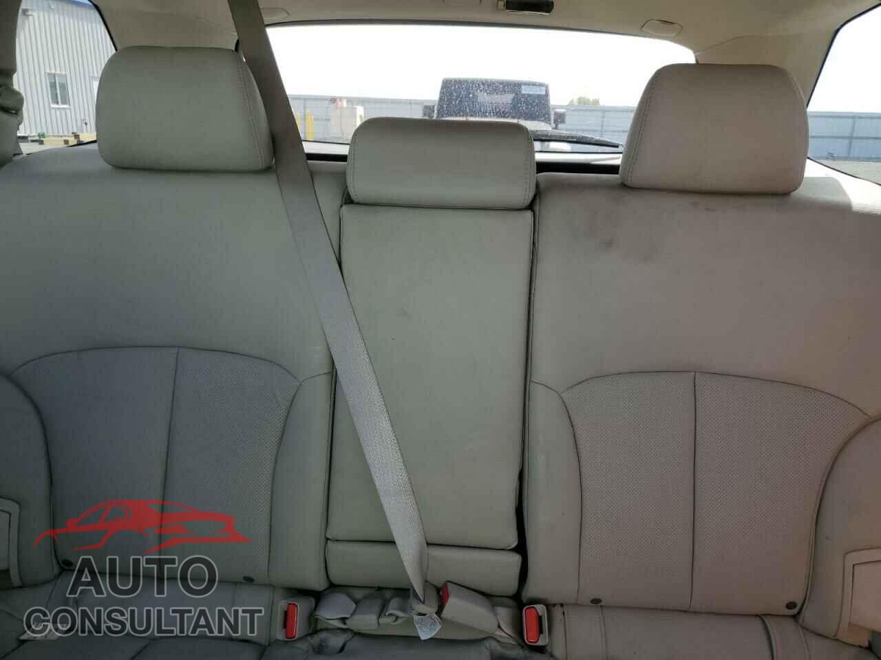 SUBARU OUTBACK 2011 - 4S4BRBLC3B3352891