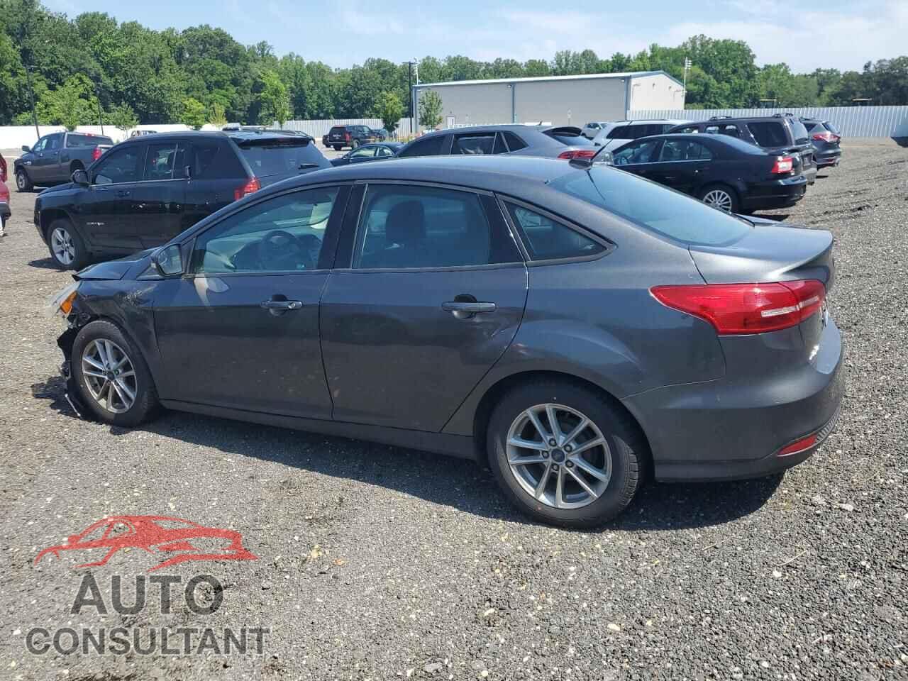 FORD FOCUS 2017 - 1FADP3F25HL317568