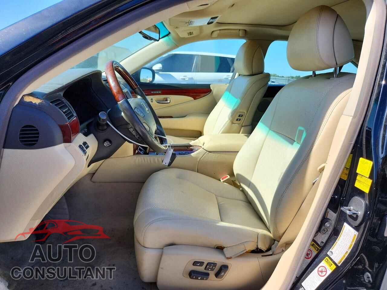 LEXUS LS460 2011 - JTHCL5EF2B5009253