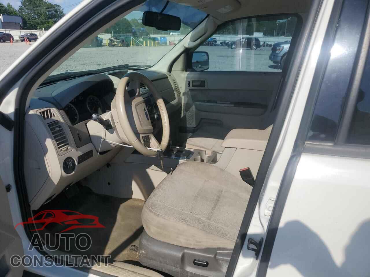 FORD ESCAPE 2010 - 1FMCU0DG2AKD16459
