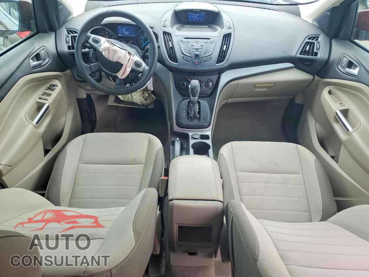 FORD ESCAPE 2014 - 1FMCU0GX4EUC05255