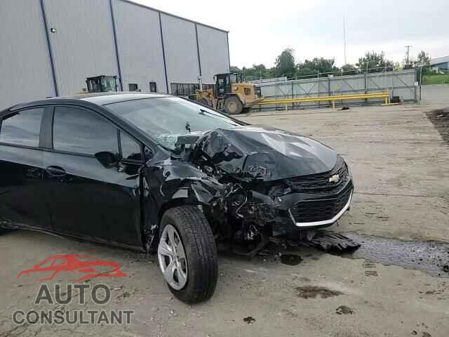 CHEVROLET CRUZE 2017 - 1G1BC5SM7H7253115
