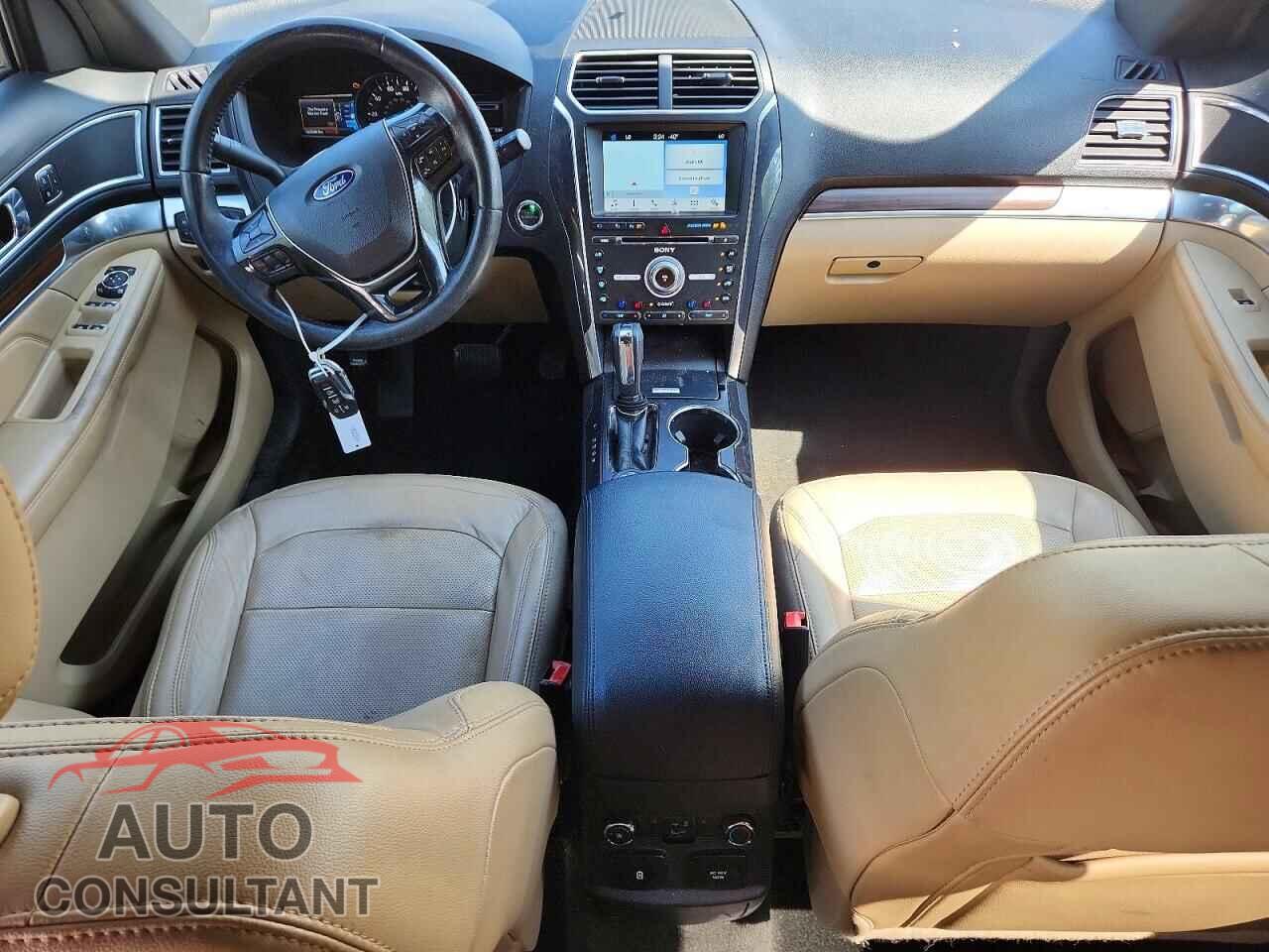 FORD EXPLORER 2017 - 1FM5K8FH5HGC82405