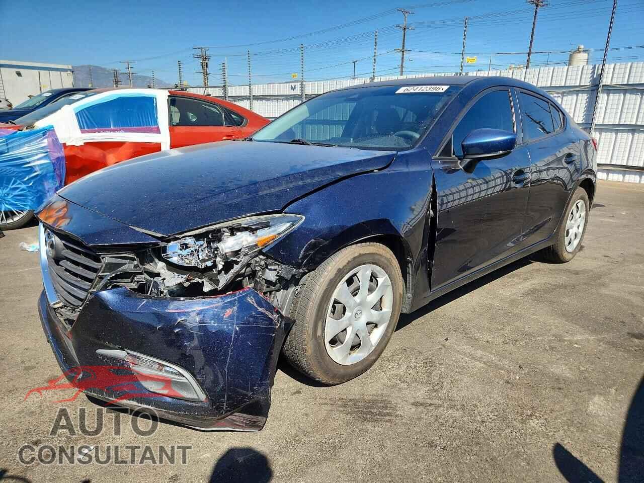 MAZDA 3 2018 - 3MZBN1U78JM230968