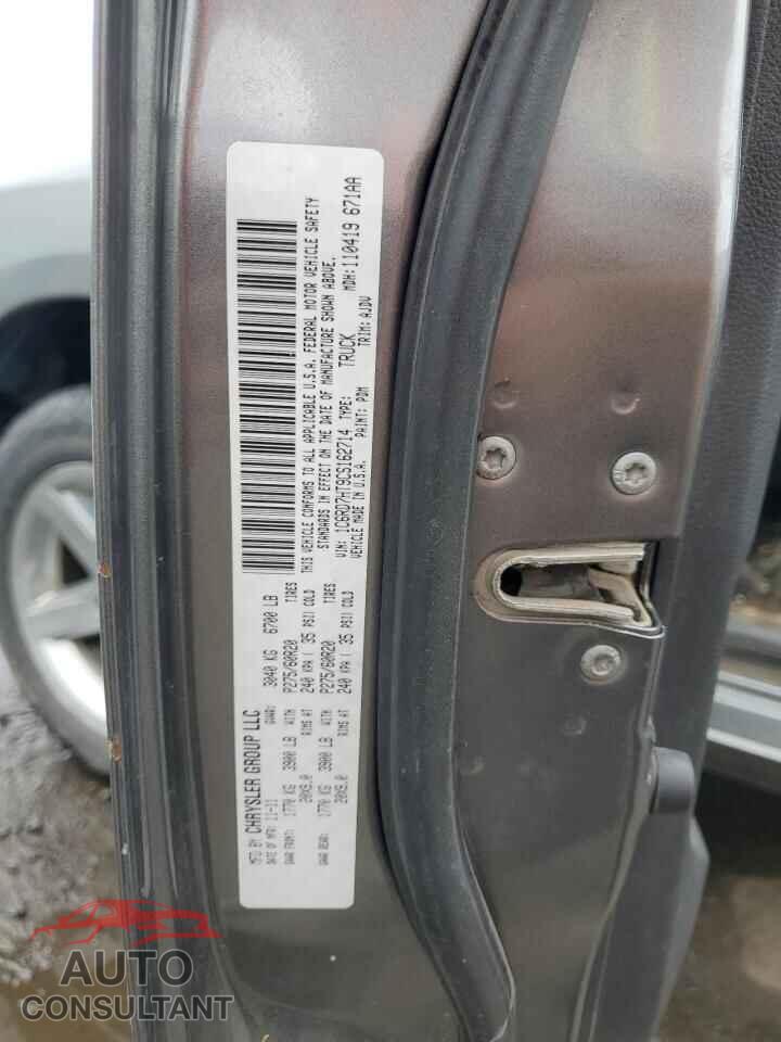 DODGE RAM 1500 2012 - 1C6RD7HT9CS162714