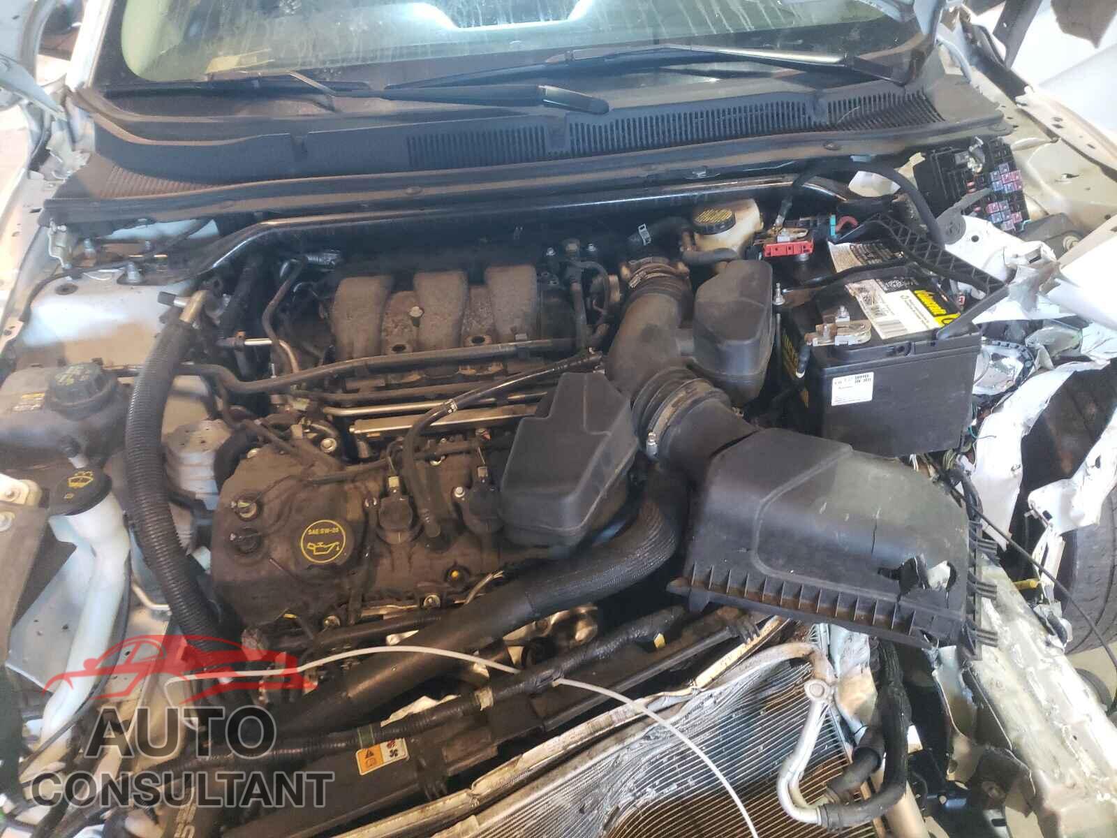 FORD TAURUS 2017 - 1FAHP2D81HG137029