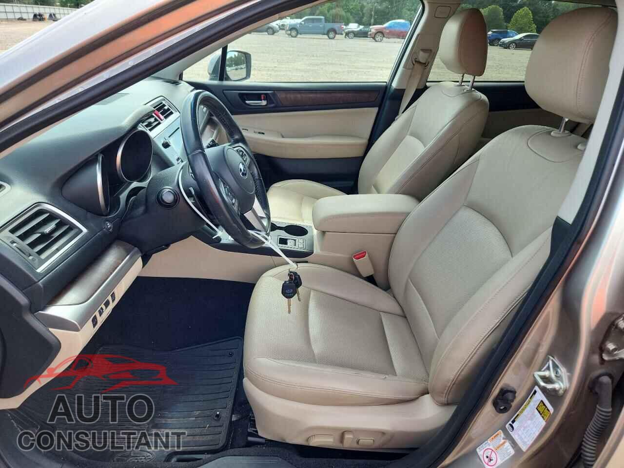 SUBARU OUTBACK 2015 - 4S4BSEJC9F3201911