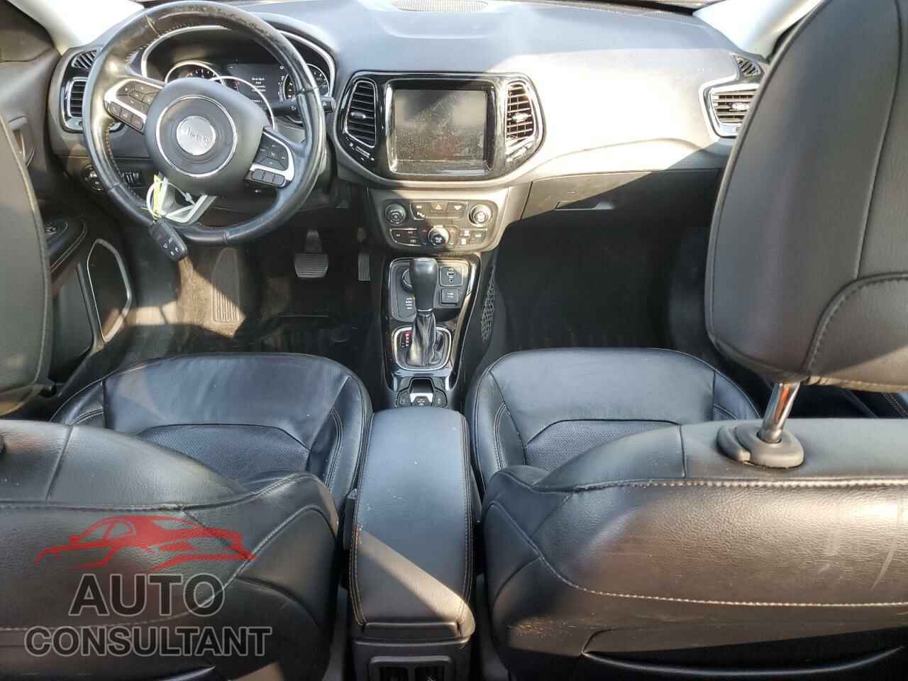 JEEP COMPASS 2017 - 3C4NJDCB2HT664547
