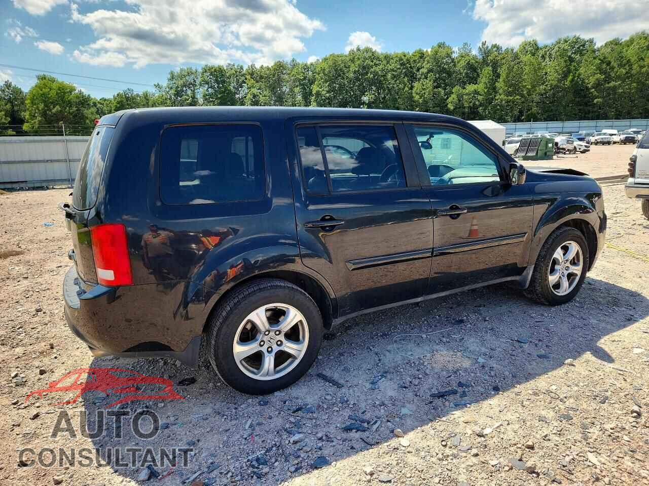 HONDA PILOT 2015 - 5FNYF4H79FB004486
