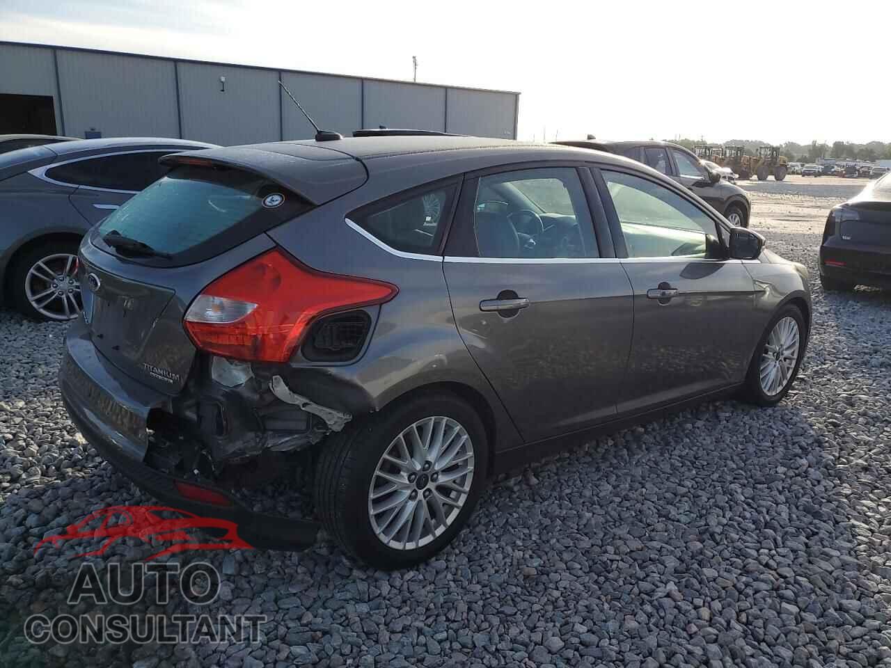 FORD FOCUS 2014 - 1FADP3N21EL426557