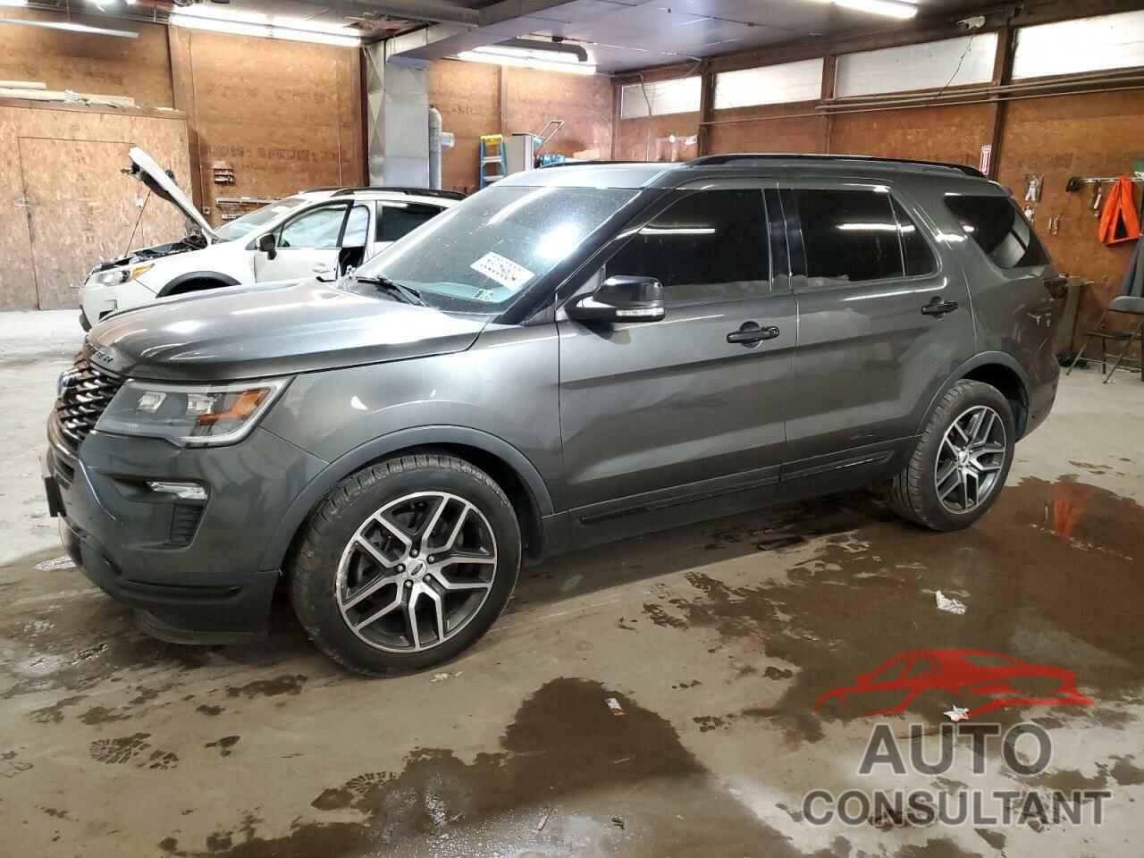 FORD EXPLORER 2018 - 1FM5K8GT2JGC02373