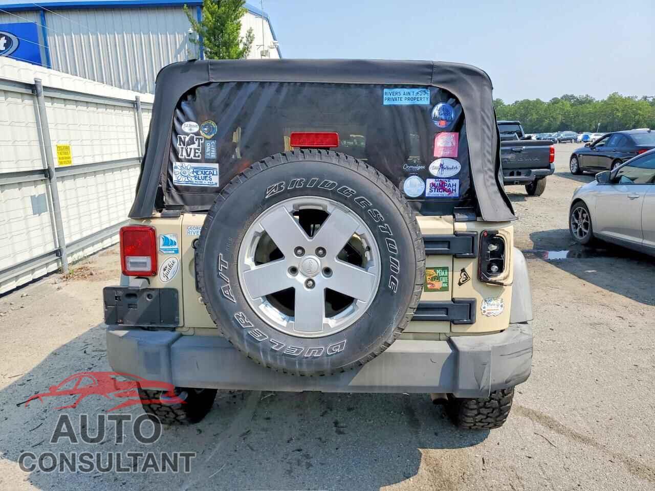 JEEP WRANGLER 2011 - 1J4AA2D17BL525312