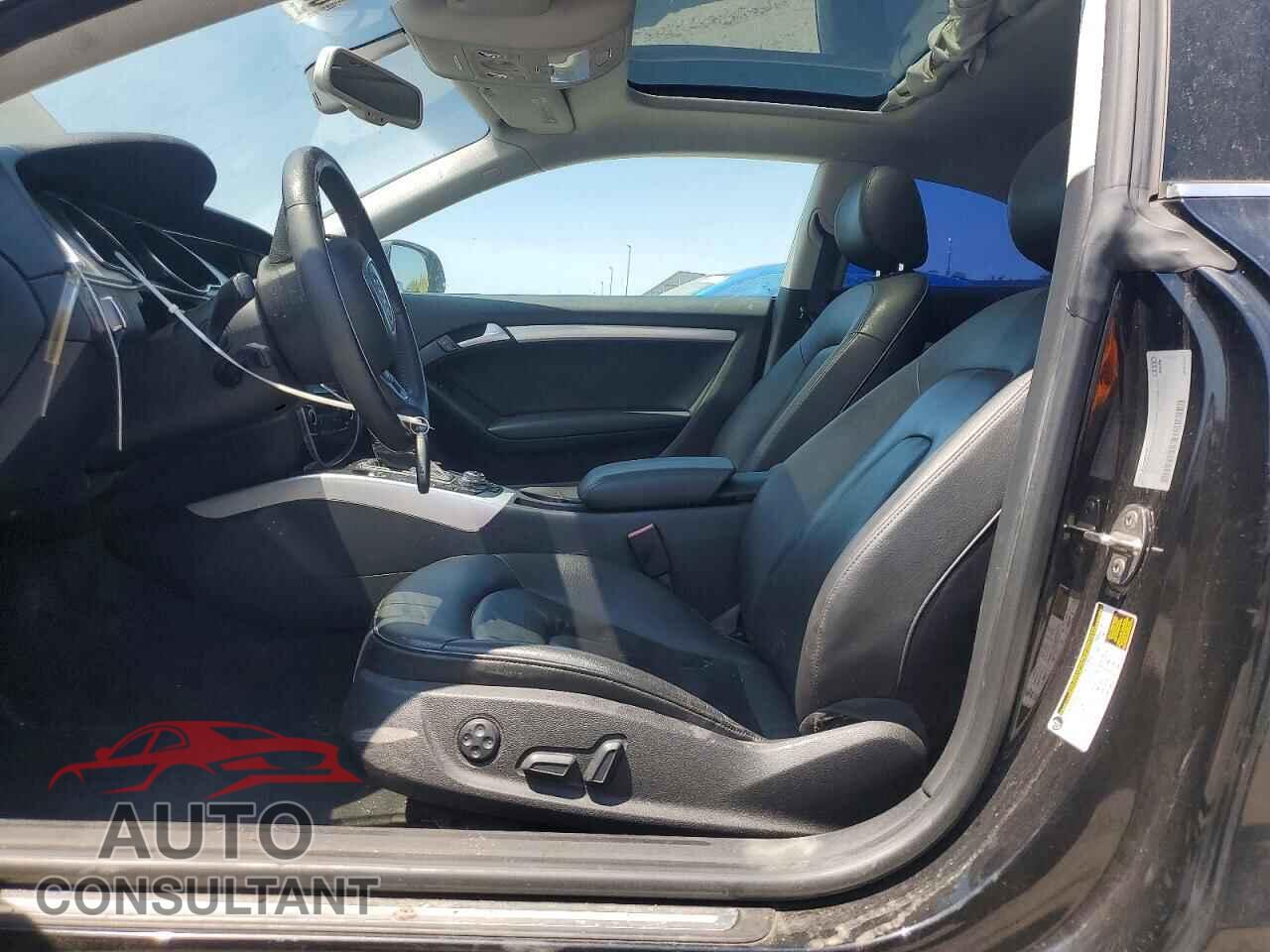 AUDI A5 2012 - WAULFAFRXCA003202
