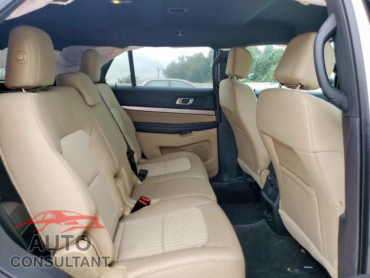FORD EXPLORER 2017 - 1FM5K7B82HGC46994