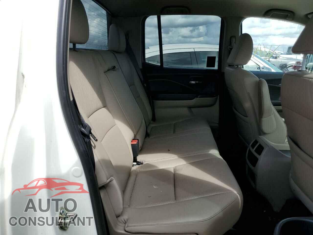 HONDA RIDGELINE 2017 - 5FPYK2F67HB007178