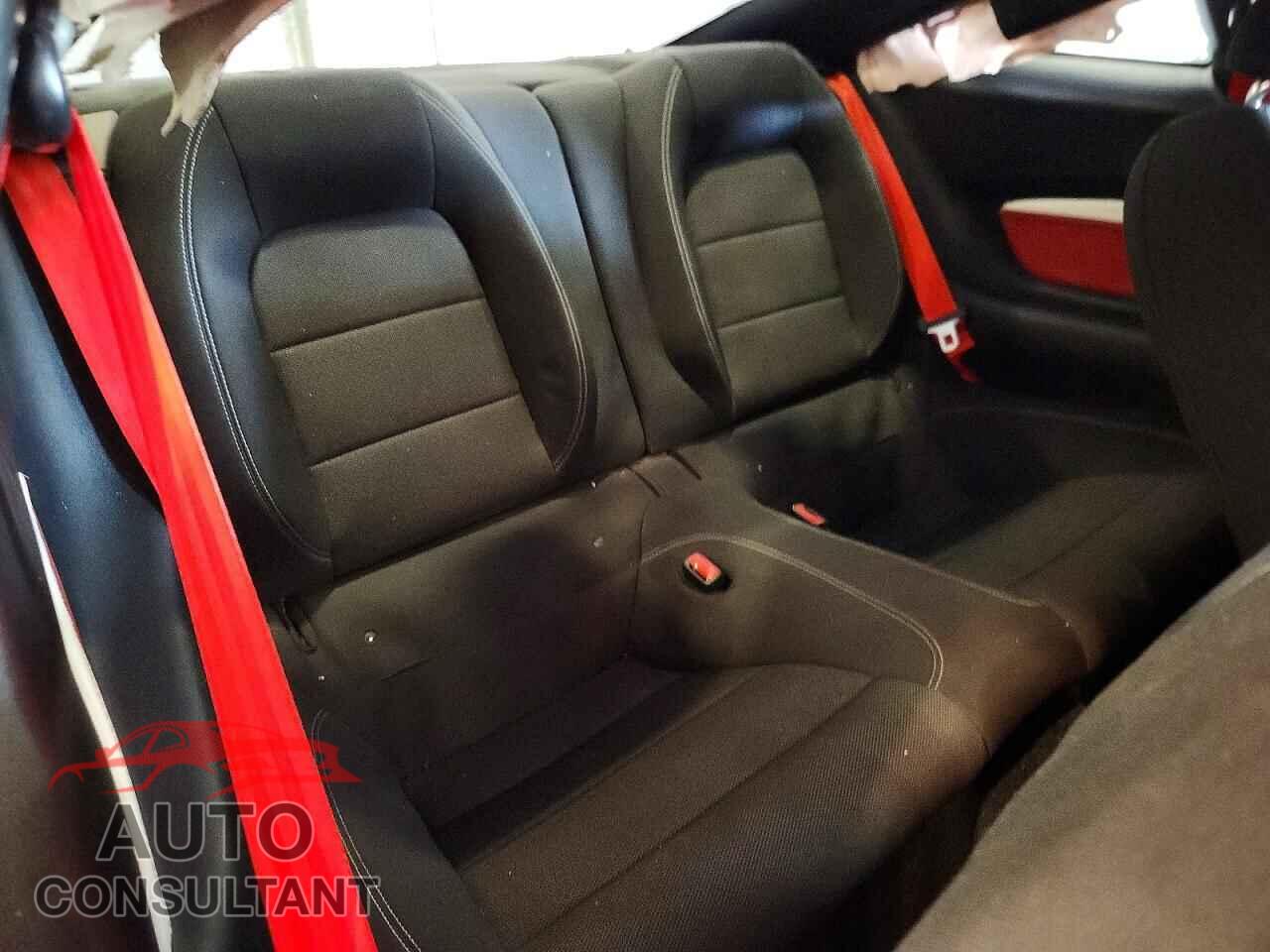 FORD MUSTANG 2015 - 1FA6P8AM6F5356119