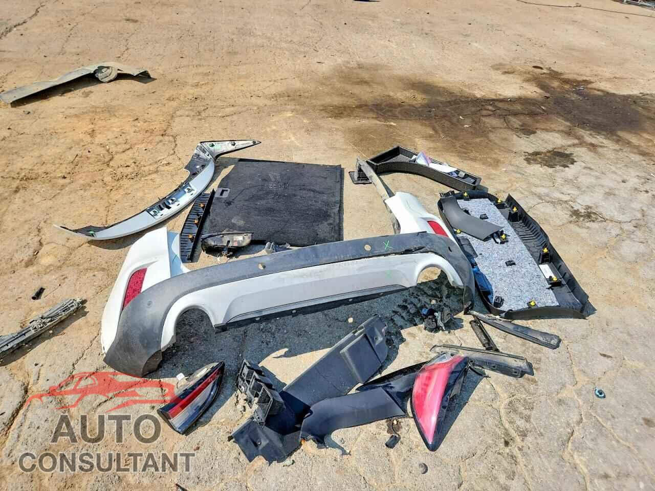 FORD ESCAPE 2020 - 1FMCU9H68LUA93437