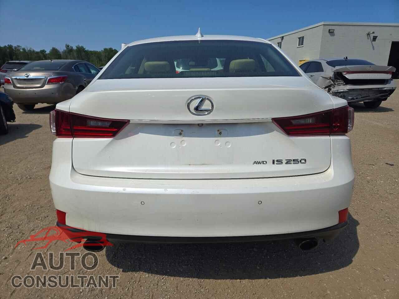 LEXUS IS 2015 - JTHCF1D25F5016007