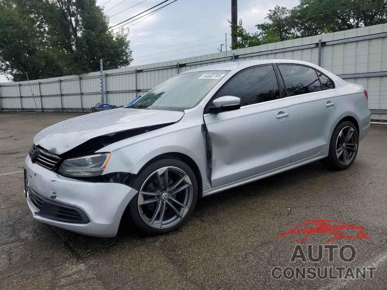 VOLKSWAGEN JETTA 2013 - 3VWDP7AJ4DM282785