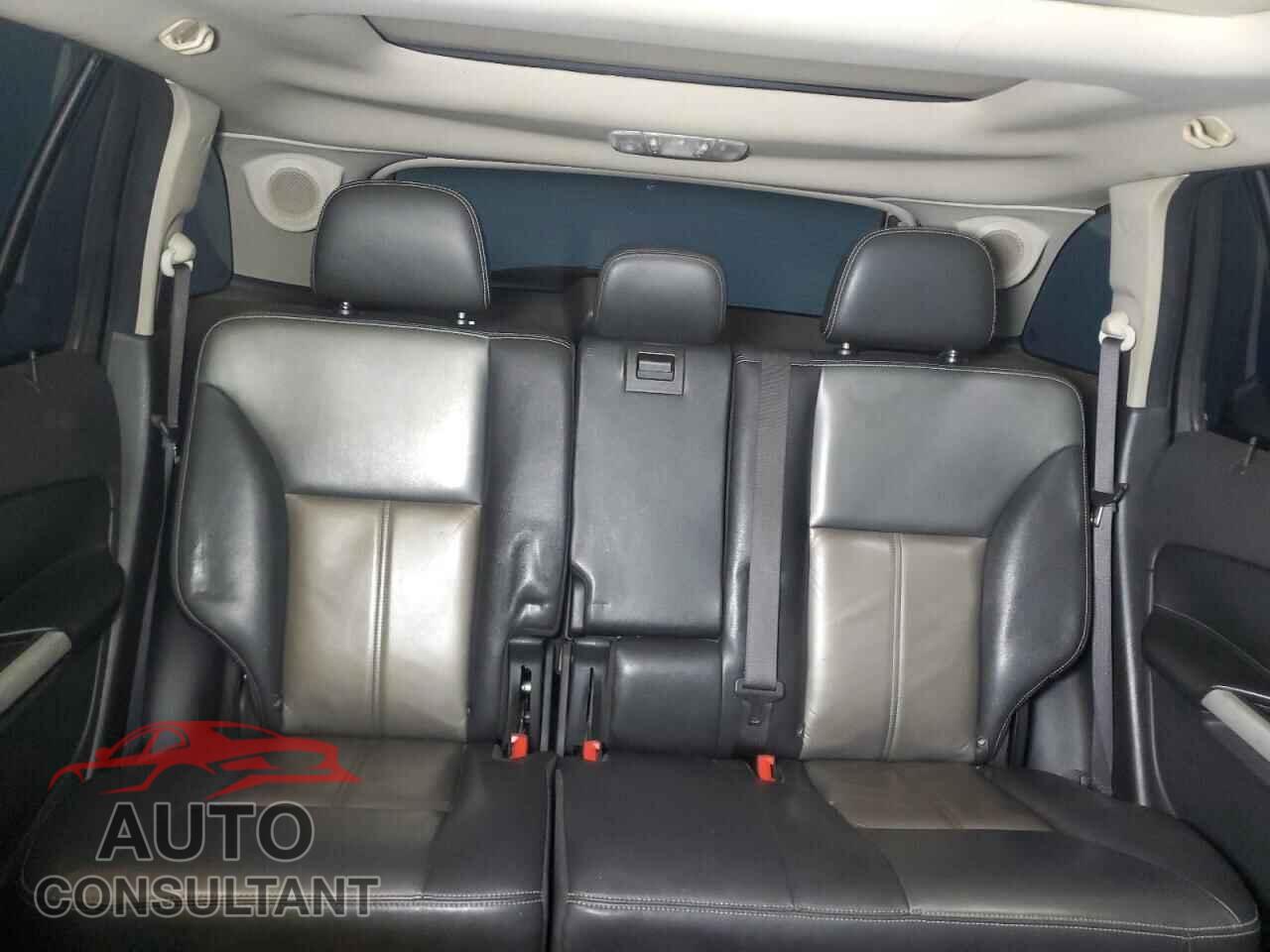 FORD EDGE 2011 - 2FMDK3AK7BBA08333