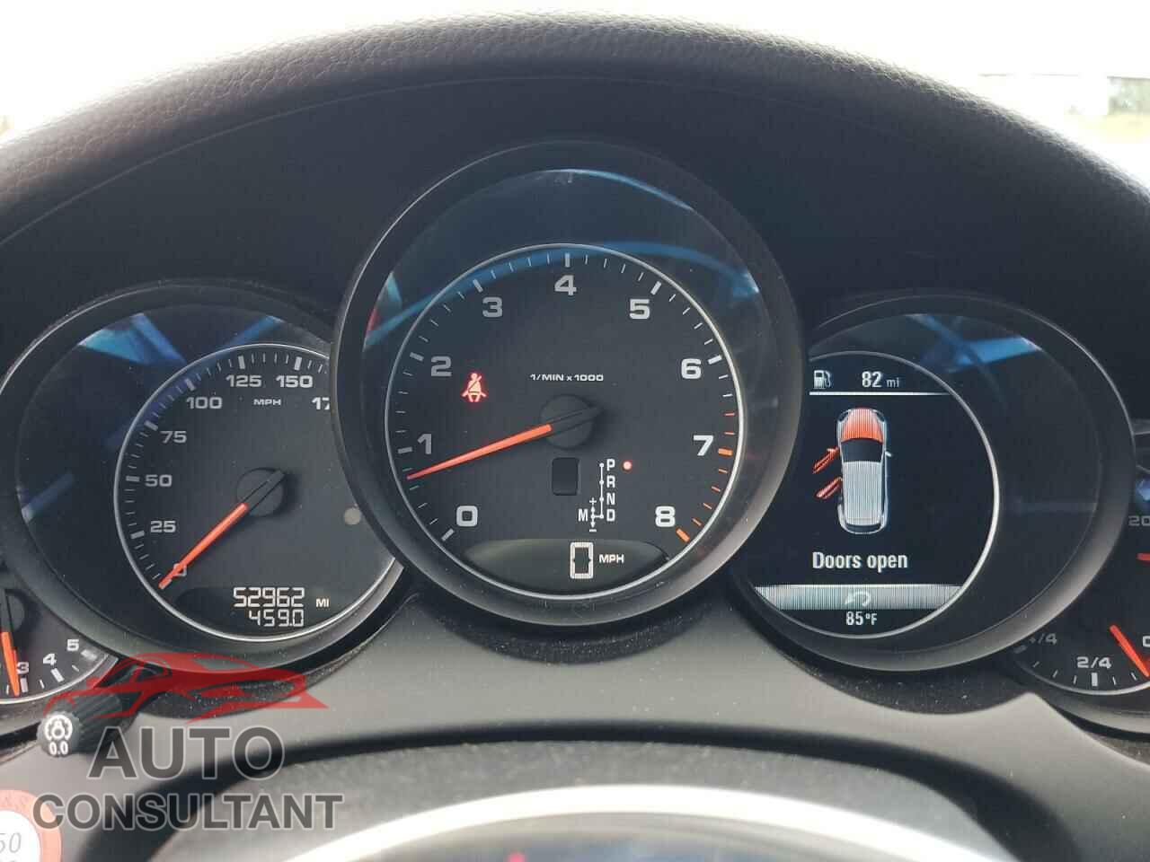 PORSCHE CAYENNE 2016 - WP1AA2A21GKA10062