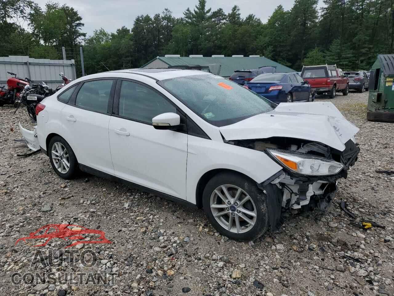 FORD FOCUS 2015 - 1FADP3F24FL282695