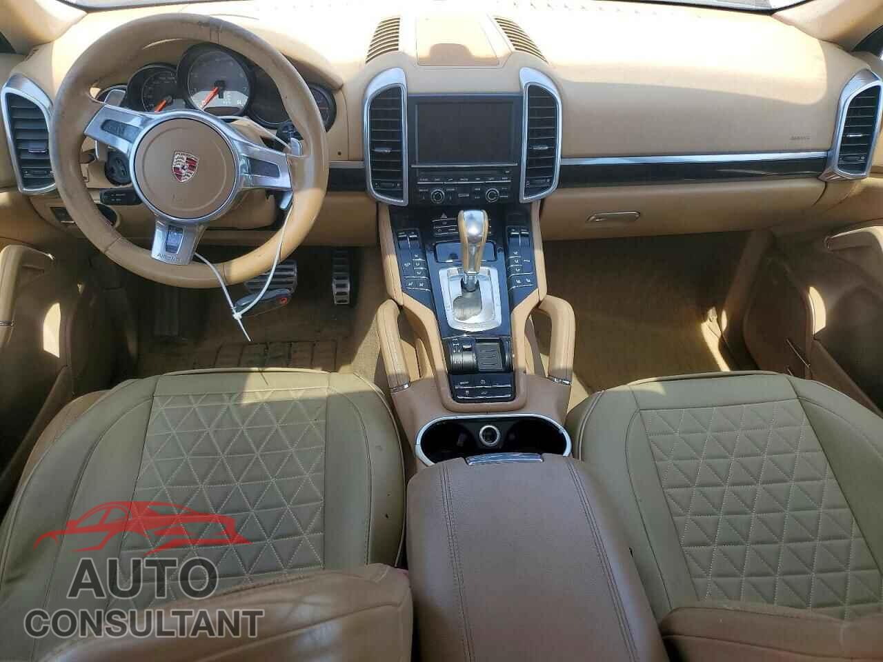 PORSCHE CAYENNE 2011 - WP1AB2A23BLA44357