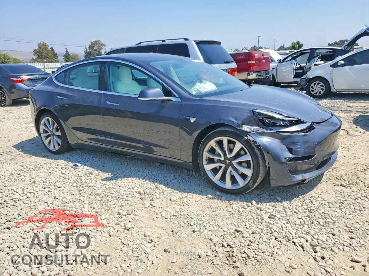 TESLA MODEL 3 2018 - 5YJ3E1EB8JF111848