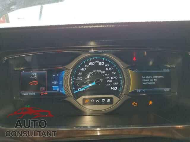 FORD TAURUS 2017 - 1FAHP2F89HG104728