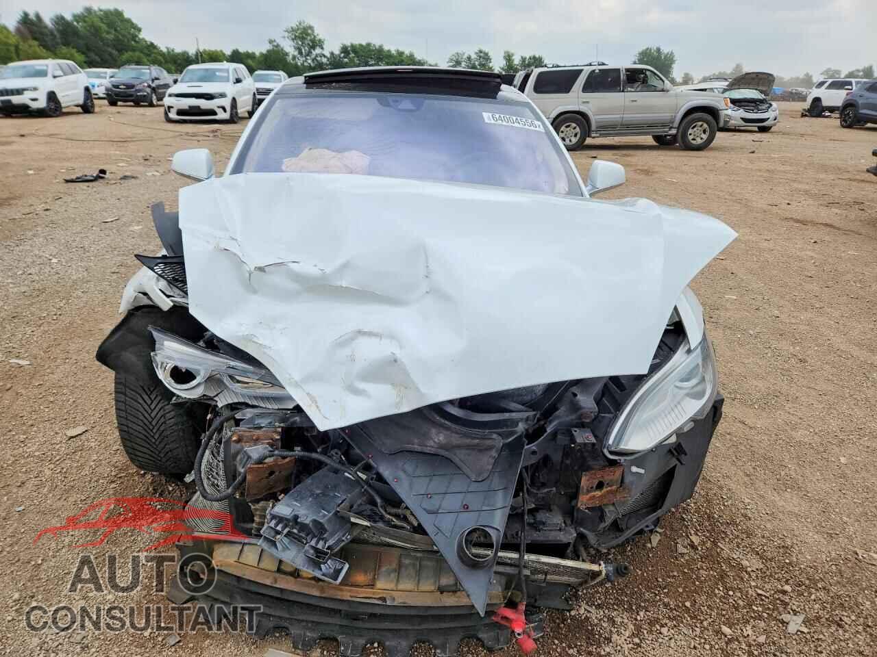 TESLA MODEL S 2015 - 5YJSA1H40FF087637