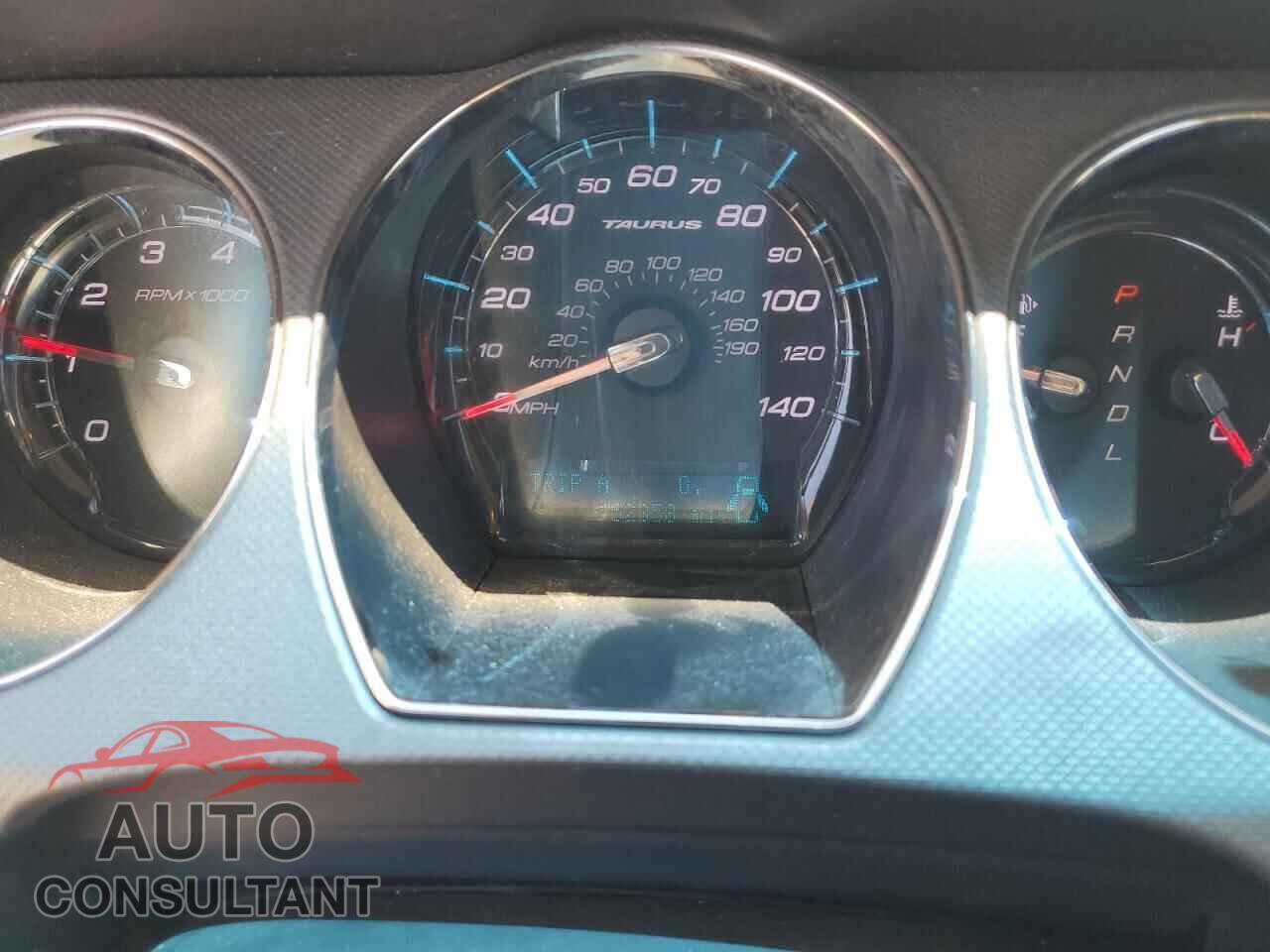FORD TAURUS 2011 - 1FAHP2DW6BG106459
