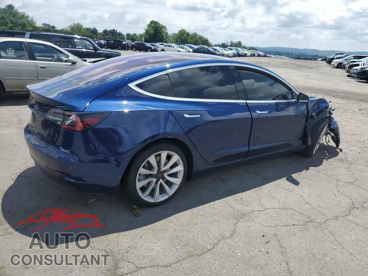 TESLA MODEL 3 2017 - 5YJ3E1EA8HF002548