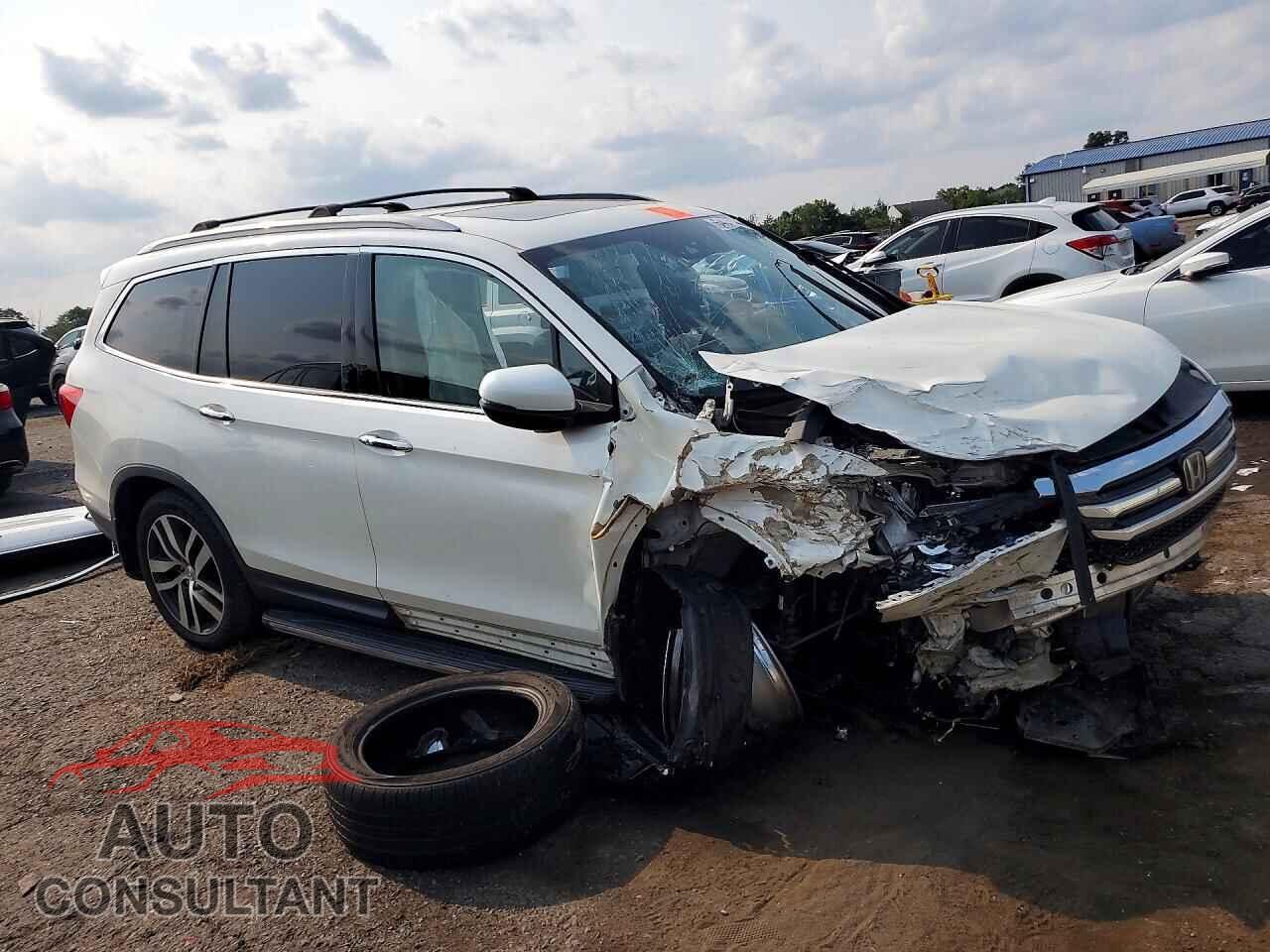 HONDA PILOT 2017 - 5FNYF6H09HB019443