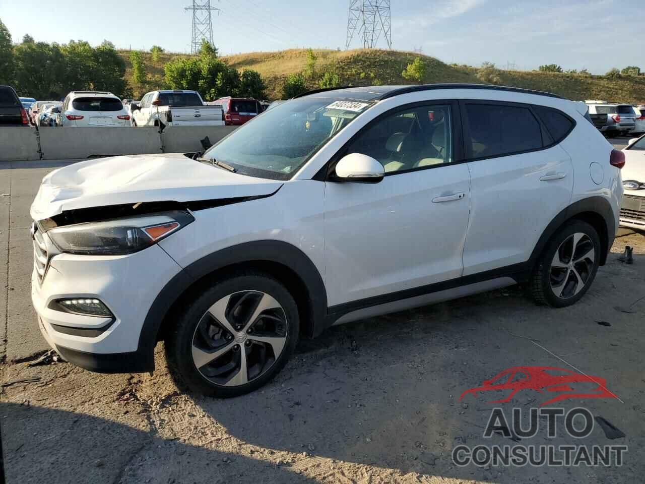 HYUNDAI TUCSON 2018 - KM8J3CA27JU687853