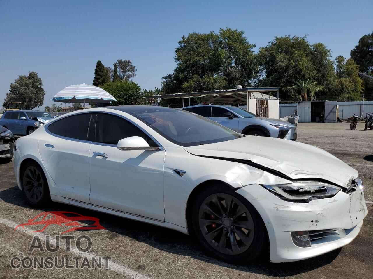 TESLA MODEL S 2017 - 5YJSA1E18HF216138