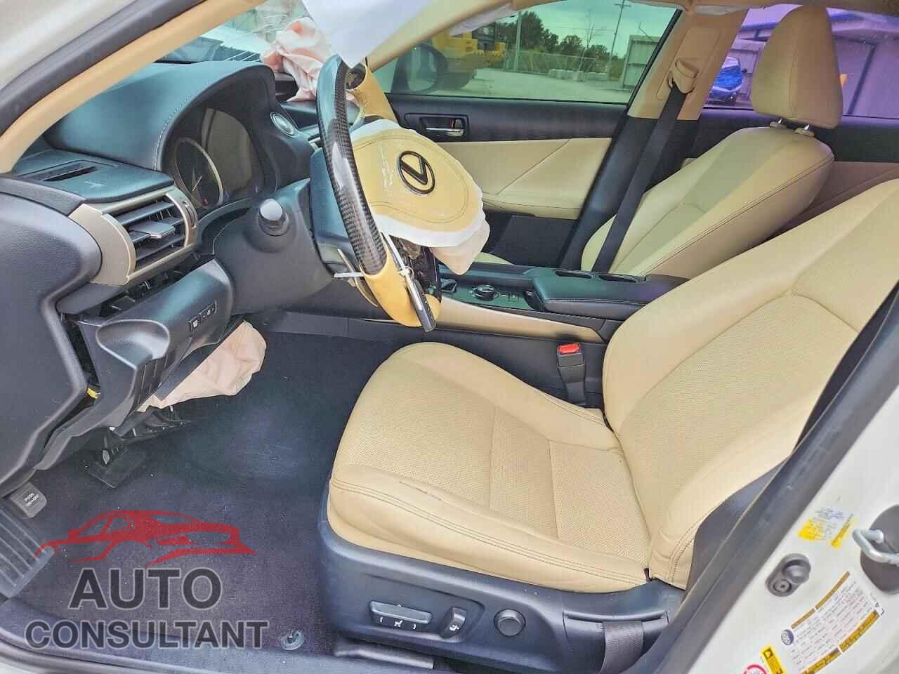 LEXUS IS 2014 - JTHCF1D26E5000963
