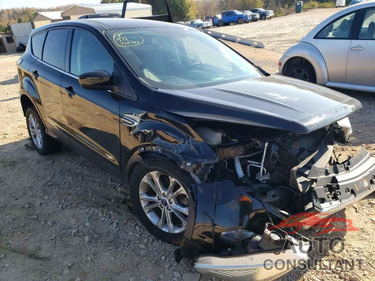 FORD ESCAPE 2017 - 1FMCU9G97HUC44514