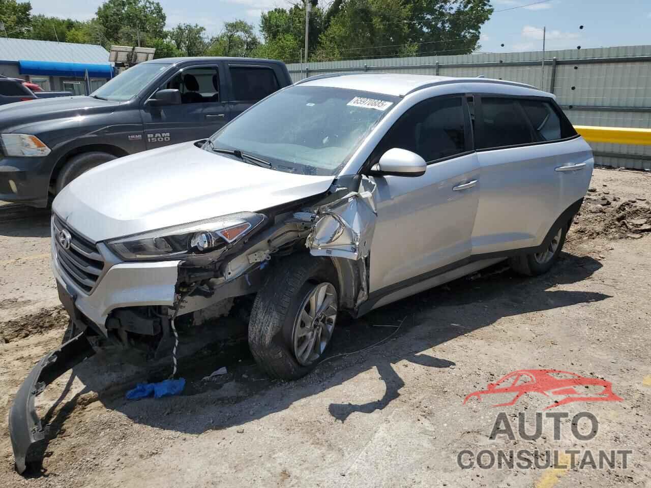 HYUNDAI TUCSON 2018 - KM8J3CA45JU758310