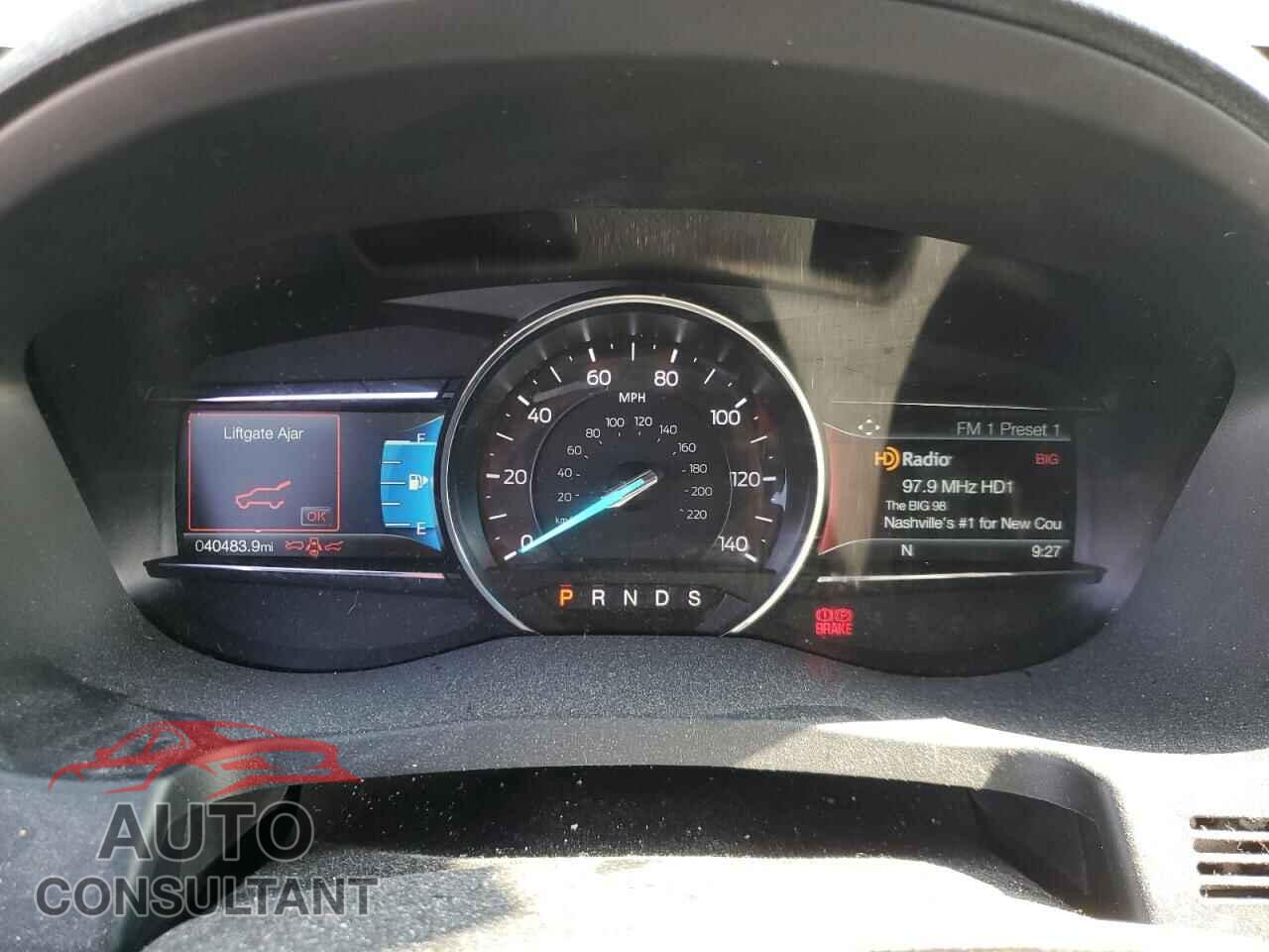 FORD EXPLORER 2018 - 1FM5K7F82JGA17800