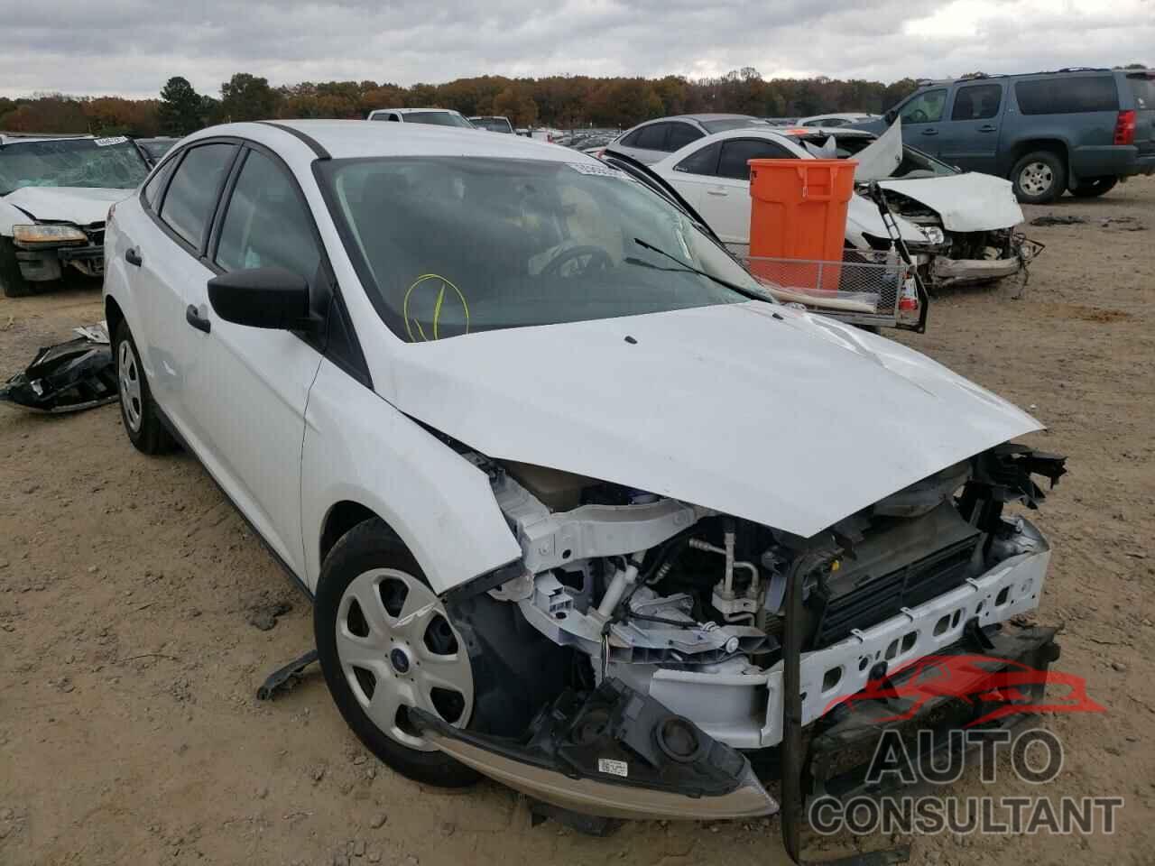 FORD FOCUS 2017 - 1FADP3E25HL345985