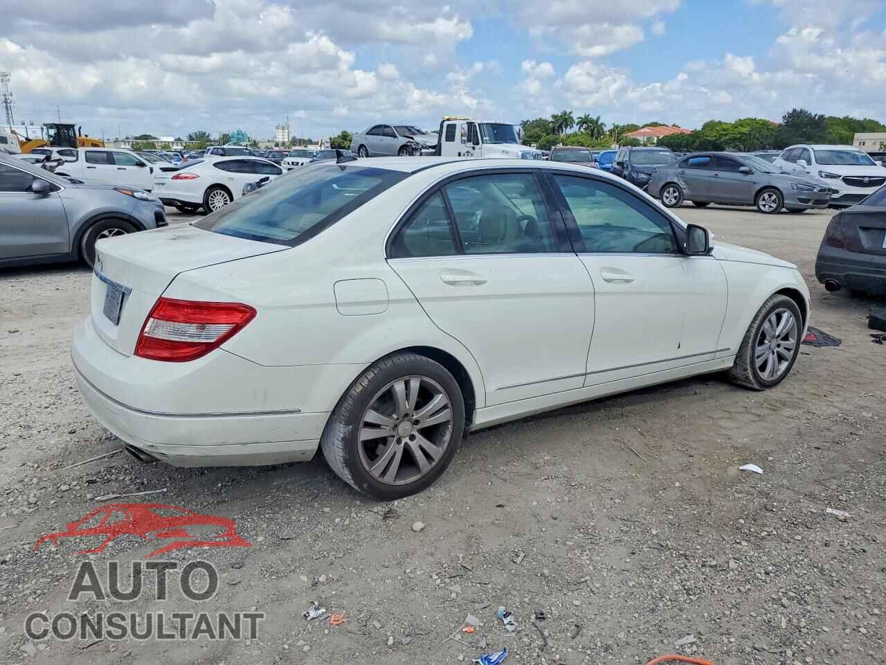 MERCEDES-BENZ C-CLASS 2009 - WDDGF54X49F211512
