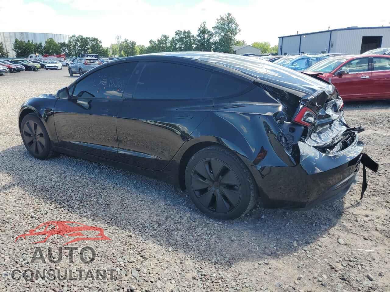 TESLA MODEL 3 2024 - 5YJ3E1EA8RF746183