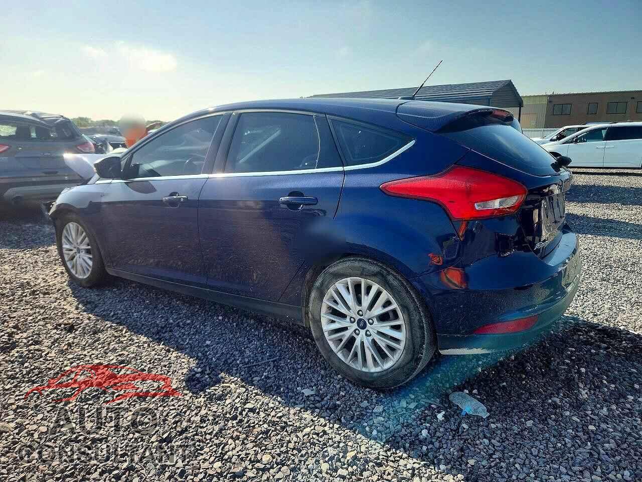 FORD FOCUS 2017 - 1FADP3N23HL334242