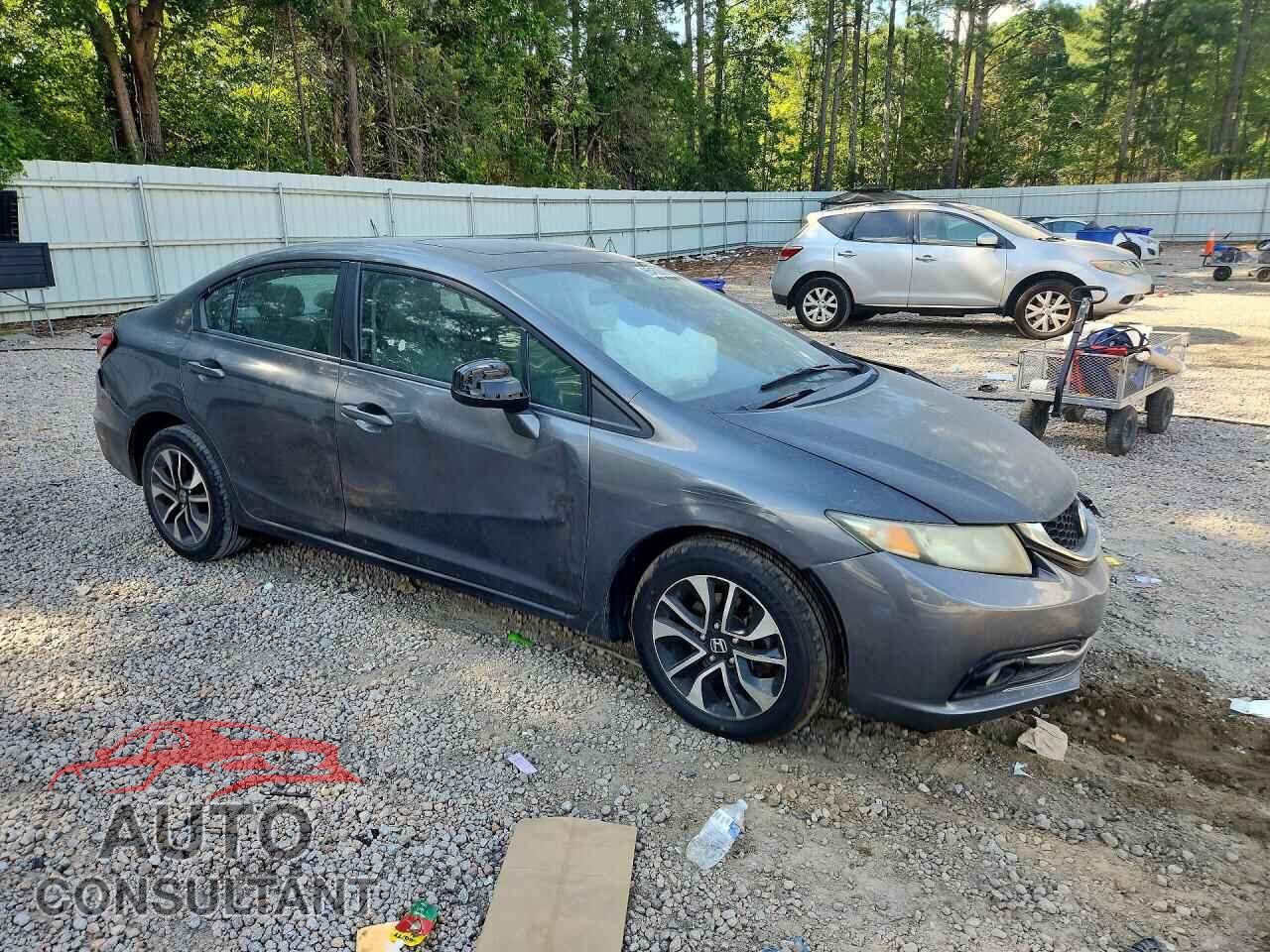 HONDA CIVIC 2013 - 2HGFB2F96DH524486
