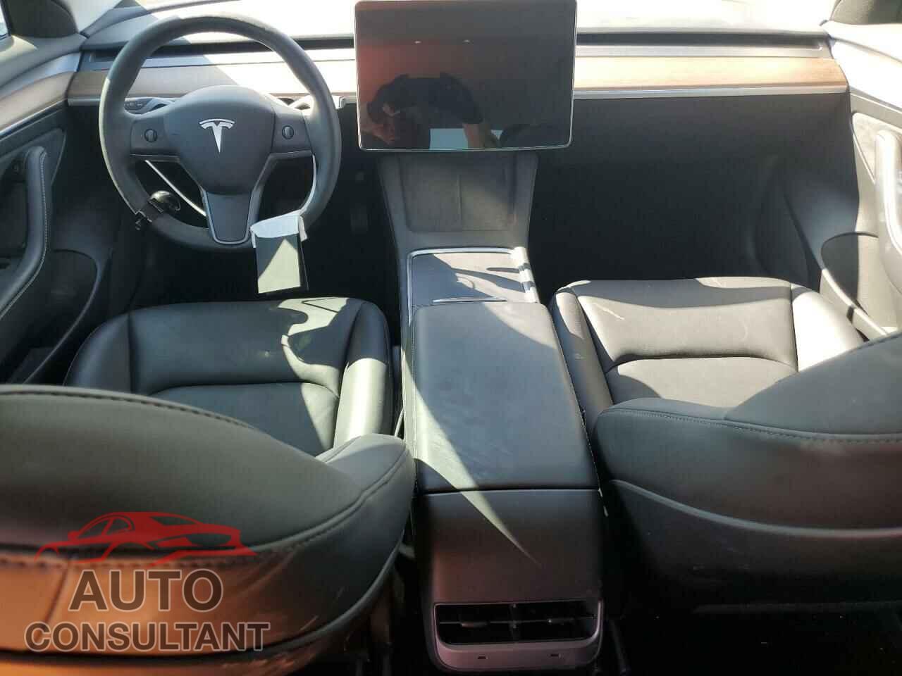 TESLA MODEL 3 2023 - 5YJ3E1EA7PF590988