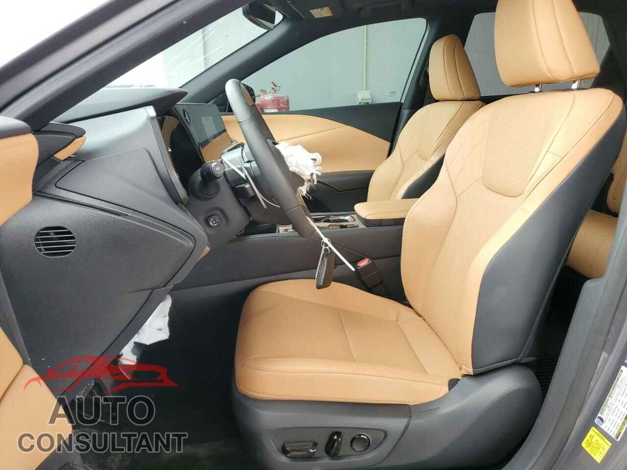 LEXUS RX350 2023 - 2T2BAMBA9PC008516