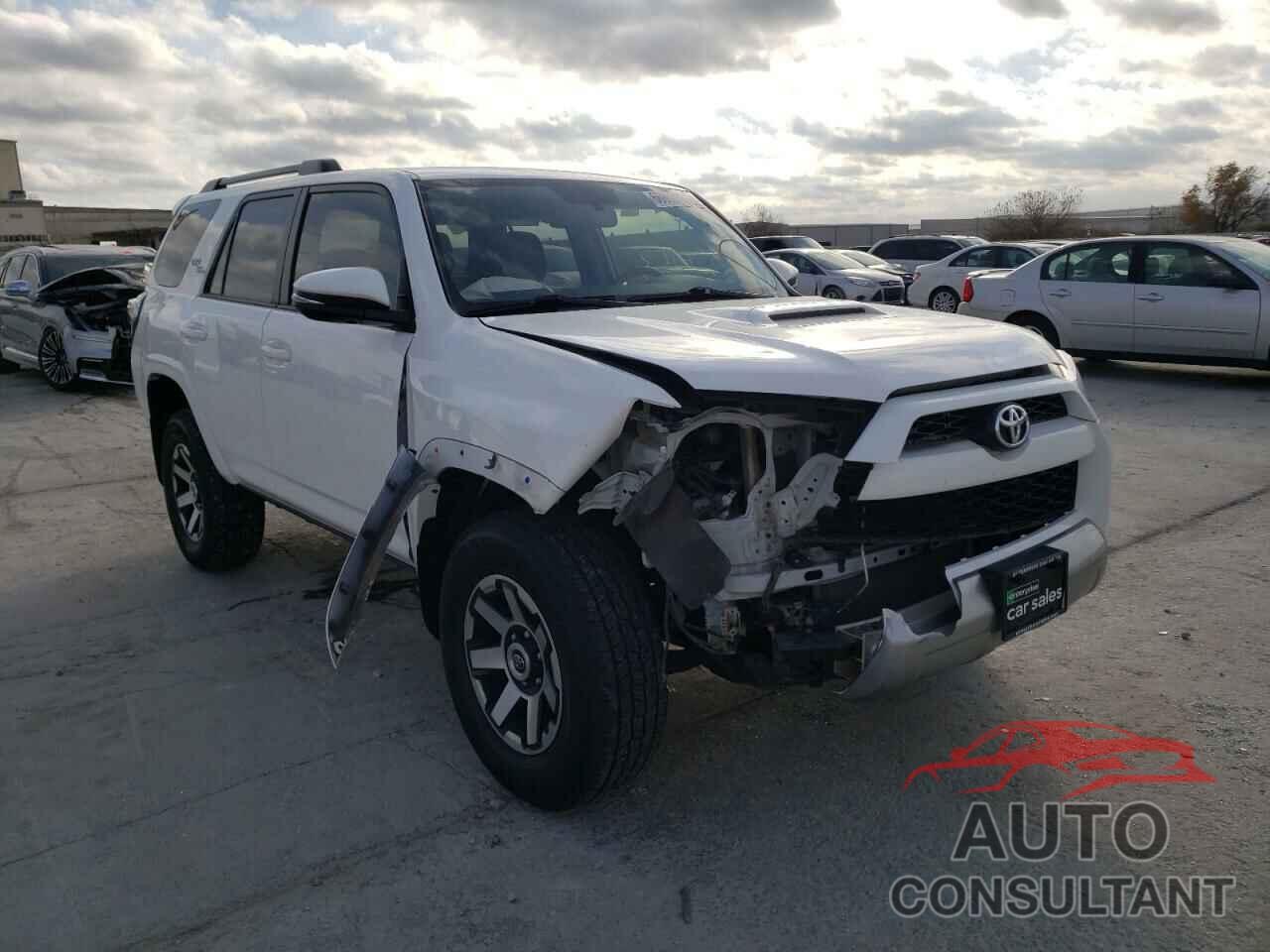 TOYOTA 4RUNNER 2019 - JTEBU5JR9K5703895