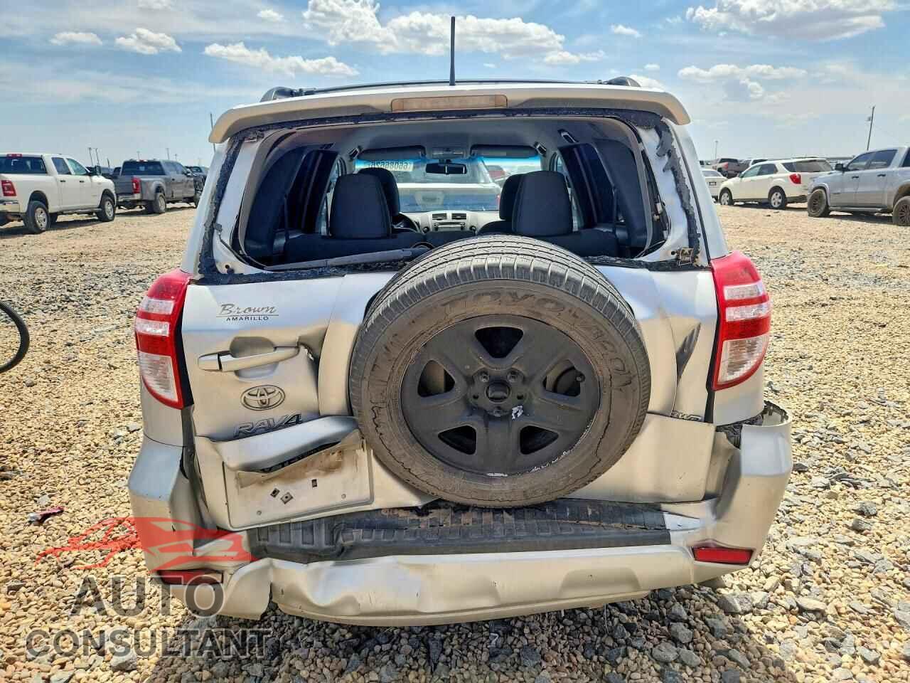 TOYOTA RAV4 2012 - 2T3BF4DV5CW210856