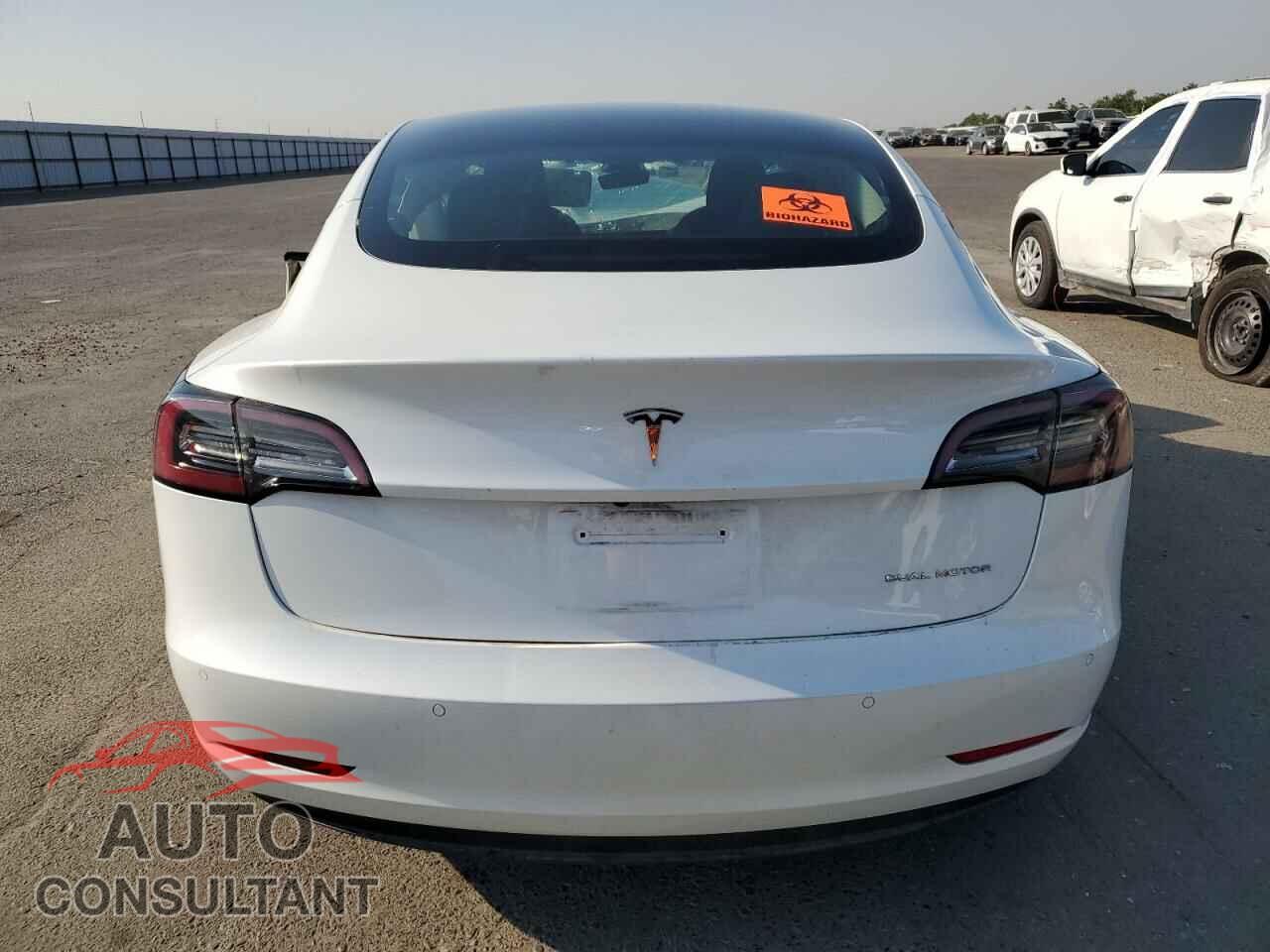 TESLA MODEL 3 2022 - 5YJ3E1EB9NF143939