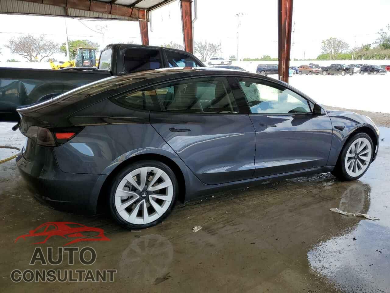 TESLA MODEL 3 2023 - 5YJ3E1EA2PF435927